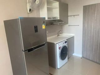 For sale 2 bedrooms condo in Huai Khwang, Bangkok