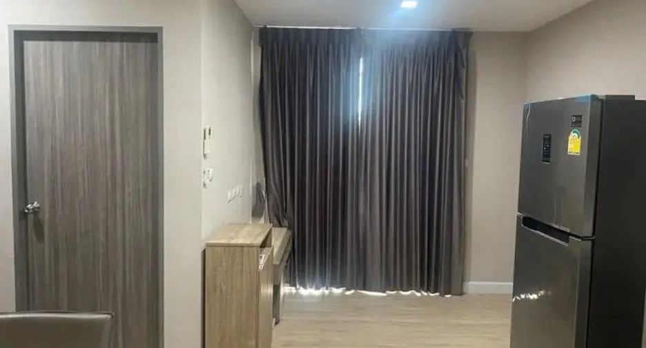 For sale 2 bedrooms condo in Huai Khwang, Bangkok
