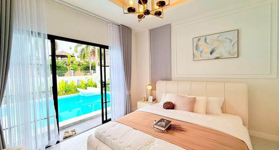 À vendre 4 chambres villa à Bang Lamung, Chonburi