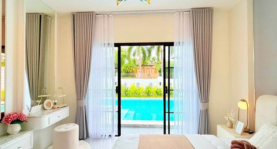 À vendre 4 chambres villa à Bang Lamung, Chonburi