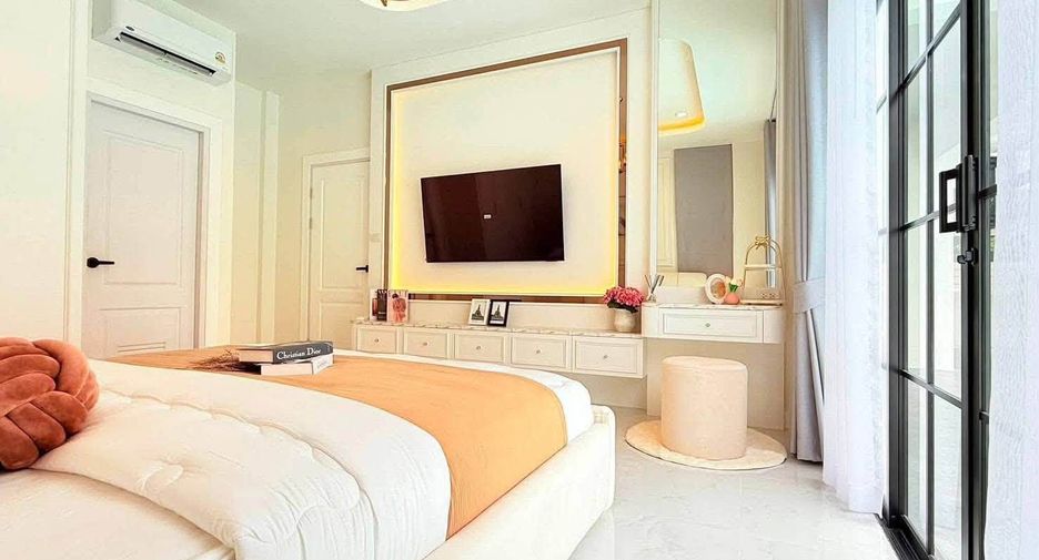 À vendre 4 chambres villa à Bang Lamung, Chonburi