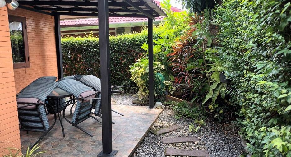 Casa en alquiler de 3 habitaciones en Mueang Chiang Mai, Chiang Mai