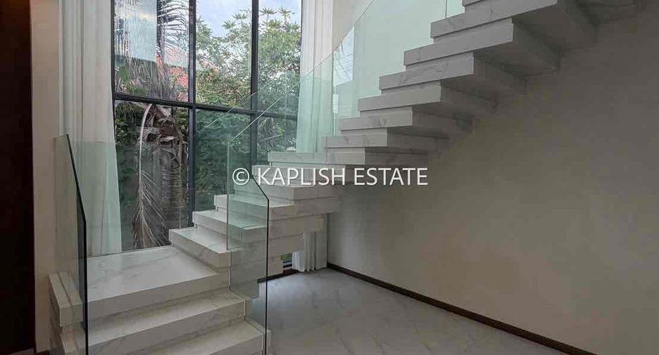 For rent 5 bedrooms villa in Bang Lamung, Chonburi