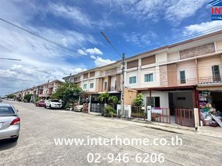 Casa adosada en venta de 4 habitaciones en Lam Luk Ka, Pathum Thani
