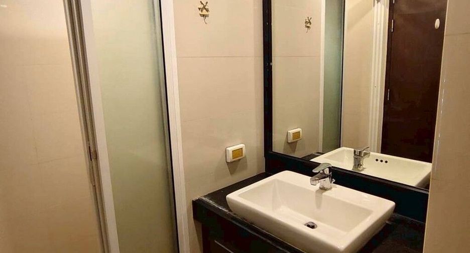Condo en alquiler de 2 habitaciones en Chatuchak, Bangkok