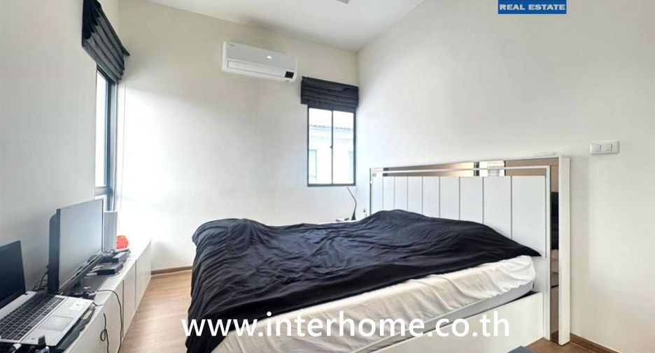 À vendre 3 chambres maison à Phra Samut Chedi, Samut Prakan