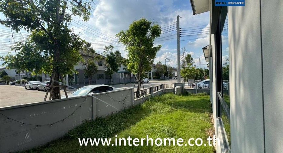 À vendre 3 chambres maison à Phra Samut Chedi, Samut Prakan