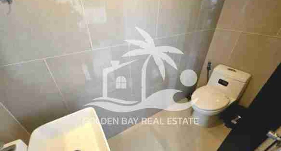 For sale 4 bedrooms house in Bang Lamung, Chonburi