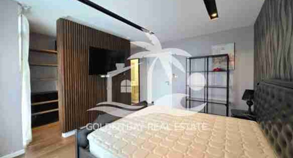 For sale 4 bedrooms house in Bang Lamung, Chonburi