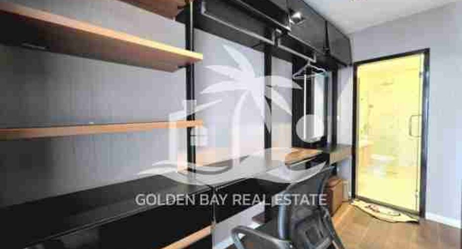 For sale 4 bedrooms house in Bang Lamung, Chonburi