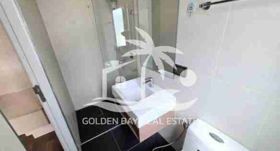 For sale 4 bedrooms house in Bang Lamung, Chonburi