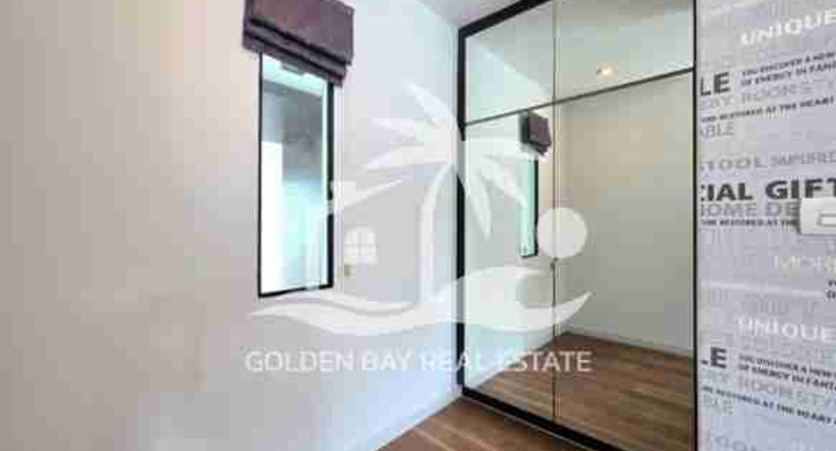 For sale 4 bedrooms house in Bang Lamung, Chonburi