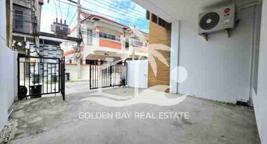 For sale 4 bedrooms house in Bang Lamung, Chonburi