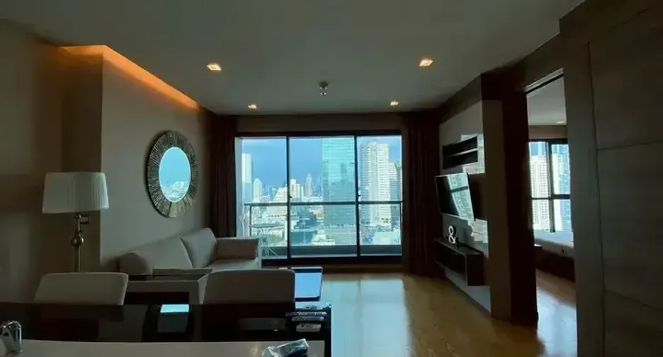 For rent and for sale 1 bed condo in Sathon, Bangkok