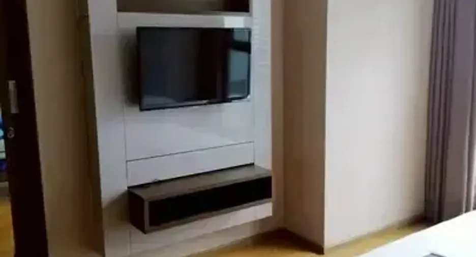 For rent and for sale 1 bed condo in Sathon, Bangkok