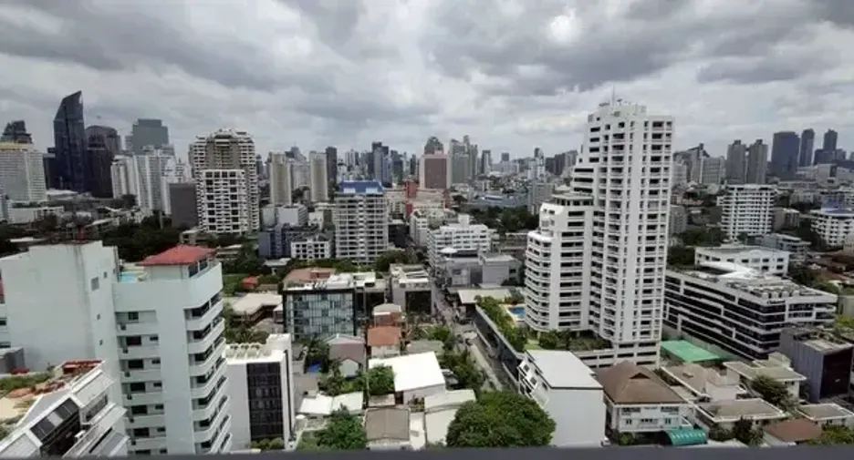 For rent and for sale 2 bedrooms condo in Watthana, Bangkok