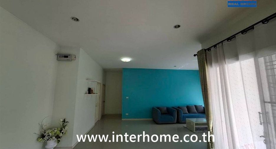 出售 3 卧室 独立屋 在 Nikhom Phatthana, Rayong