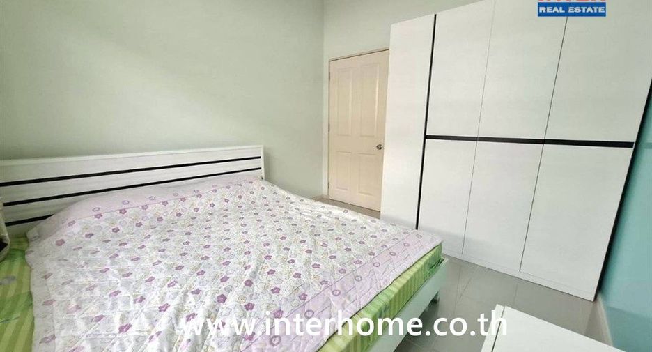 出售 3 卧室 独立屋 在 Nikhom Phatthana, Rayong