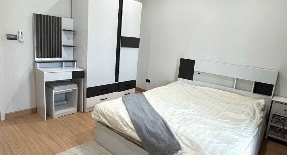 Haus zur Miete mit 3 Zimmer in Saraphi, Chiang Mai