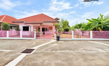 À louer 2 chambres maison à Bang Lamung, Chonburi