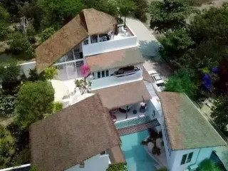 Haus zum Kauf mit 7 Zimmer in Yan Nawa, Bangkok