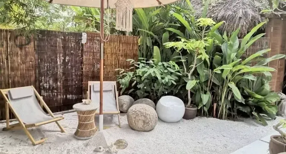 Haus zum Kauf mit 7 Zimmer in Yan Nawa, Bangkok