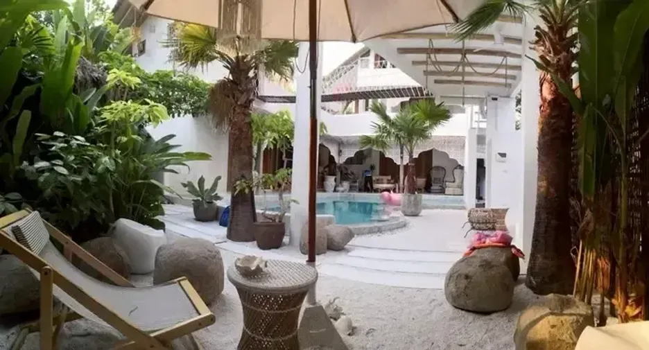 Haus zum Kauf mit 7 Zimmer in Yan Nawa, Bangkok