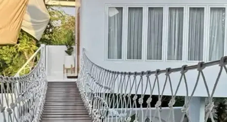 Haus zum Kauf mit 7 Zimmer in Yan Nawa, Bangkok