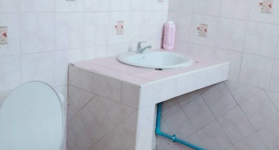 For sale 3 bedrooms house in Mueang Phitsanulok, Phitsanulok
