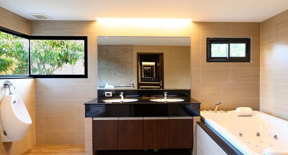 Villa zur Miete mit 4 Zimmer in Huay Yai, Pattaya