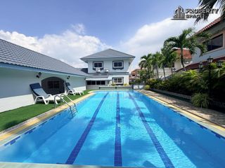 À vendre 5 chambres villa à Bang Lamung, Chonburi
