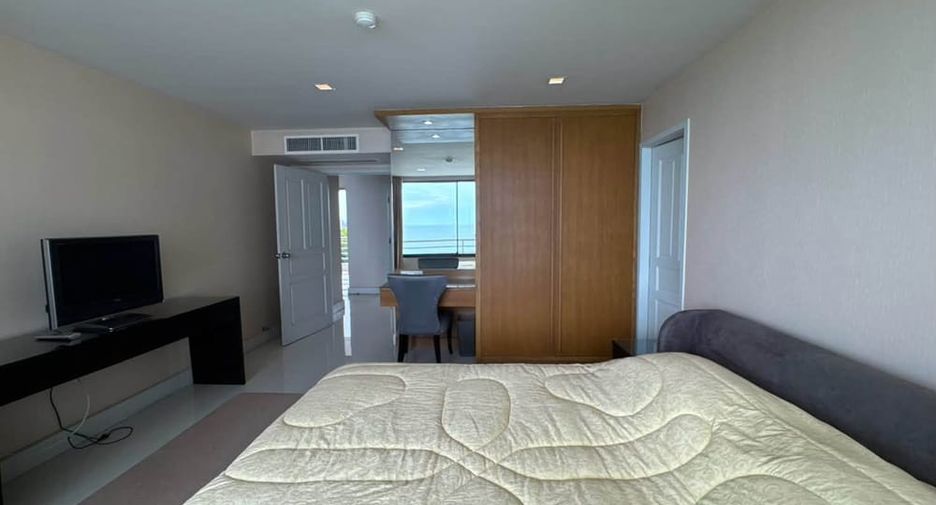 For sale 3 bedrooms condo in Bang Lamung, Chonburi