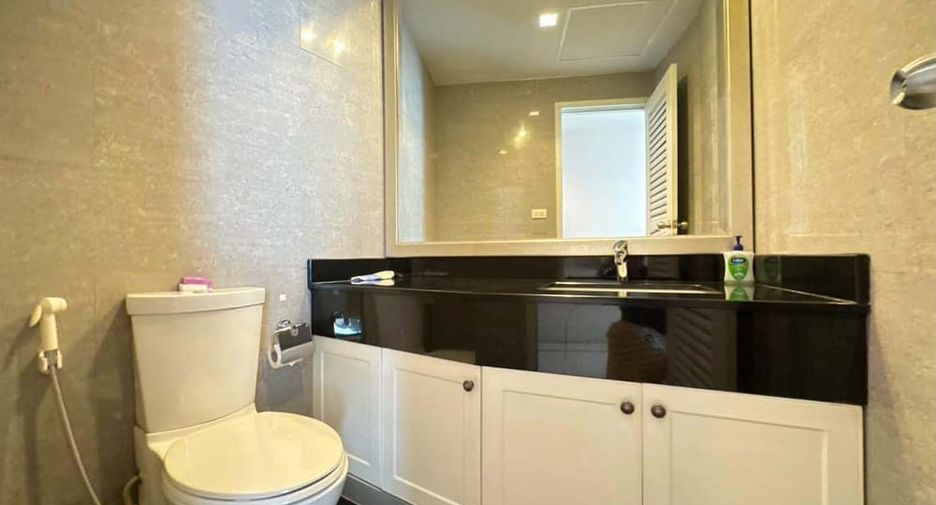 For sale 3 bedrooms condo in Bang Lamung, Chonburi