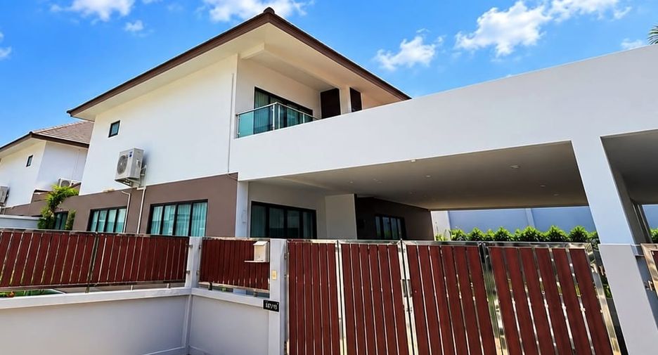 For rent and for sale 5 bedrooms villa in Bang Lamung, Chonburi