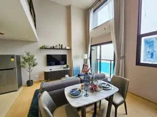 出售 1 卧室 公寓 在 Thon Buri, 曼谷