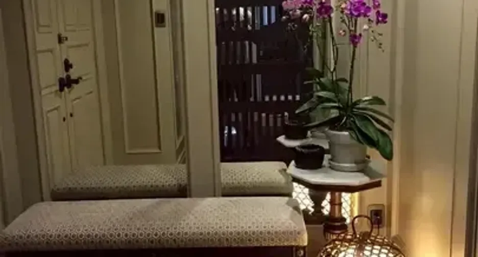 For sale 1 bed condo in Pathum Wan, Bangkok