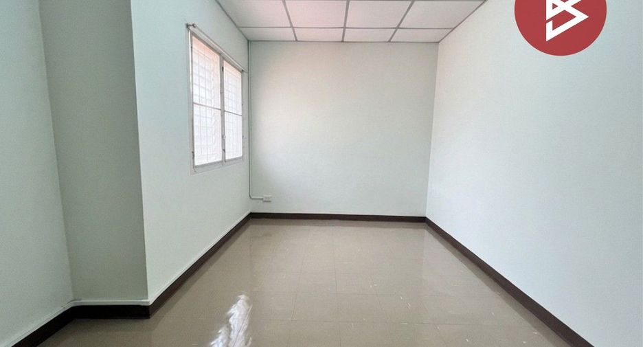 For sale 2 bedrooms townhouse in Lam Luk Ka, Pathum Thani