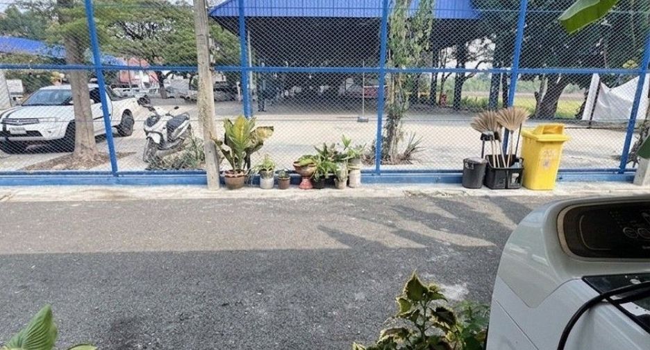 For sale 2 bedrooms townhouse in Lam Luk Ka, Pathum Thani