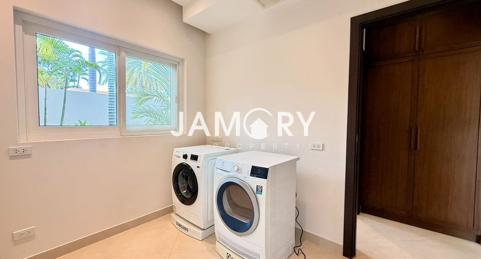 For rent 3 bedrooms house in Bang Lamung, Chonburi