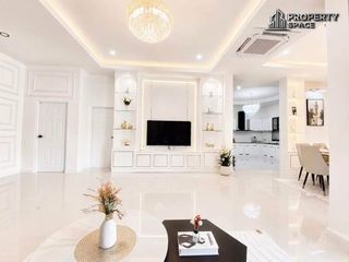 For sale 3 bedrooms villa in Bang Lamung, Chonburi