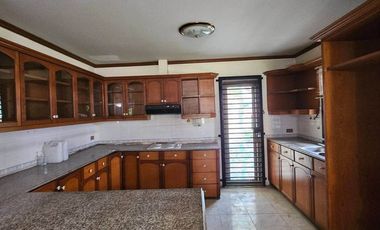 Продажа 4 спальни дом в Банг Ламунг, Чонбури