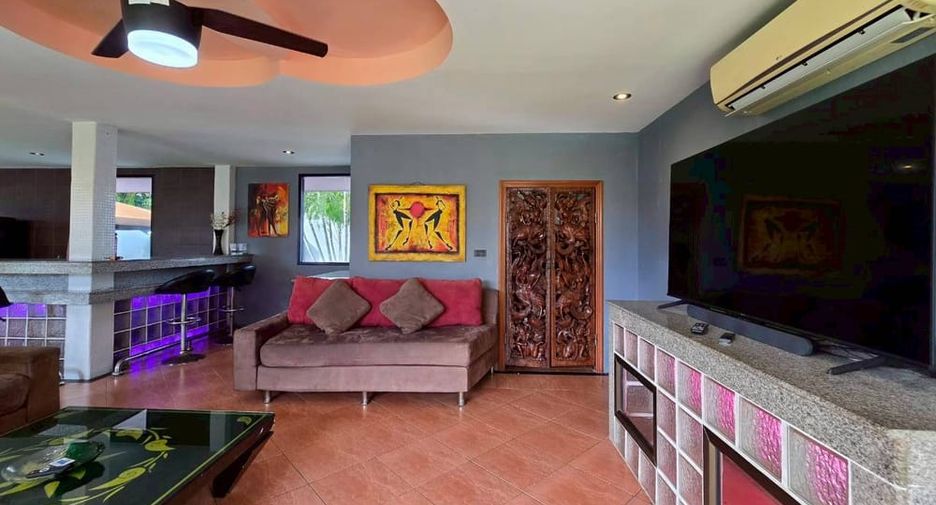 For rent 2 bedrooms villa in Bang Lamung, Chonburi
