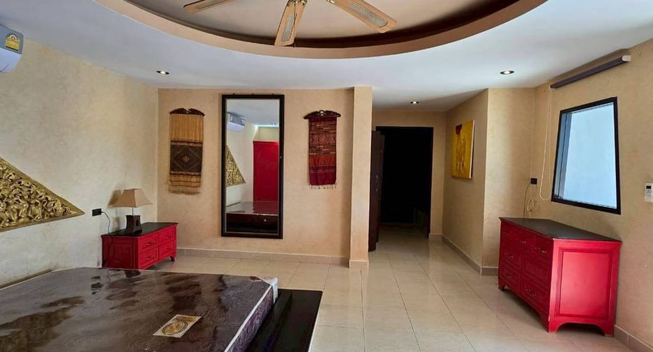For rent 2 bedrooms villa in Bang Lamung, Chonburi