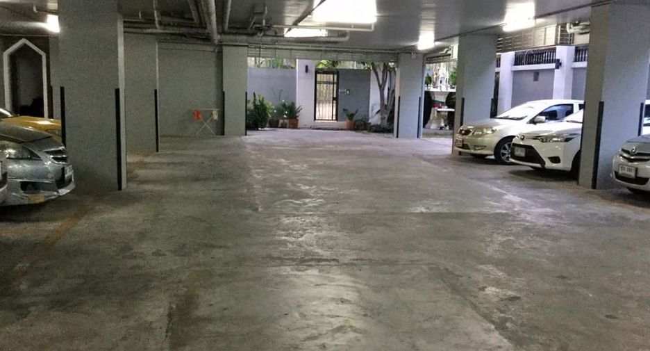 Condo en alquiler de 1 habitaciones en Bang Lamung, Chonburi