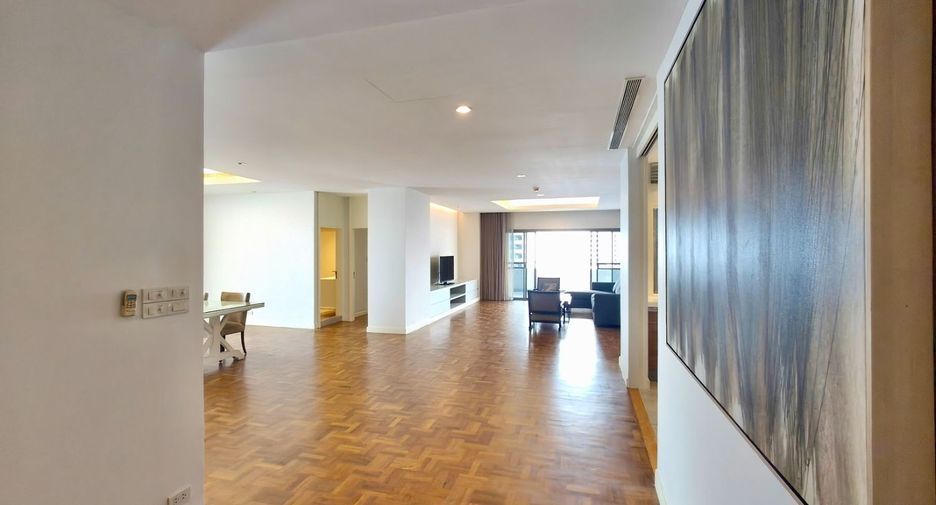 For rent 3 ベッドルーム condo in Watthana, Bangkok
