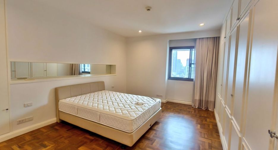 For rent 3 ベッドルーム condo in Watthana, Bangkok