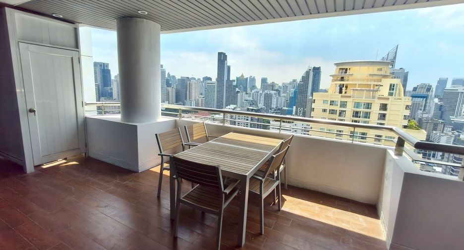For rent 3 ベッドルーム condo in Watthana, Bangkok