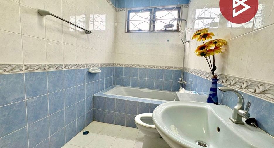 Haus zum Kauf mit 3 Zimmer in Takhli, Nakhon Sawan