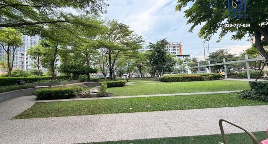 À vendre 1 chambre condo à Bang Na, Bangkok