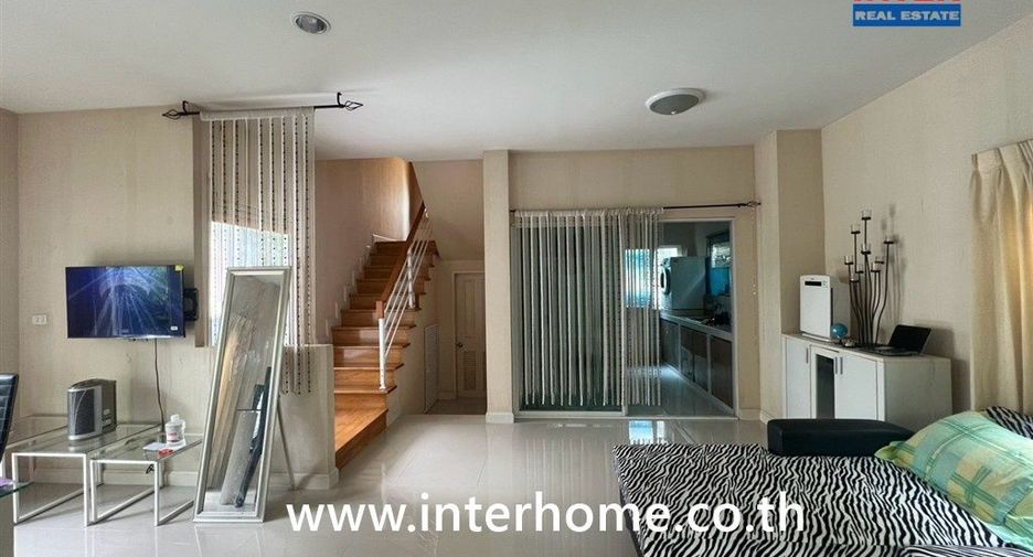 For sale 3 bedrooms house in Mueang Nonthaburi, Nonthaburi